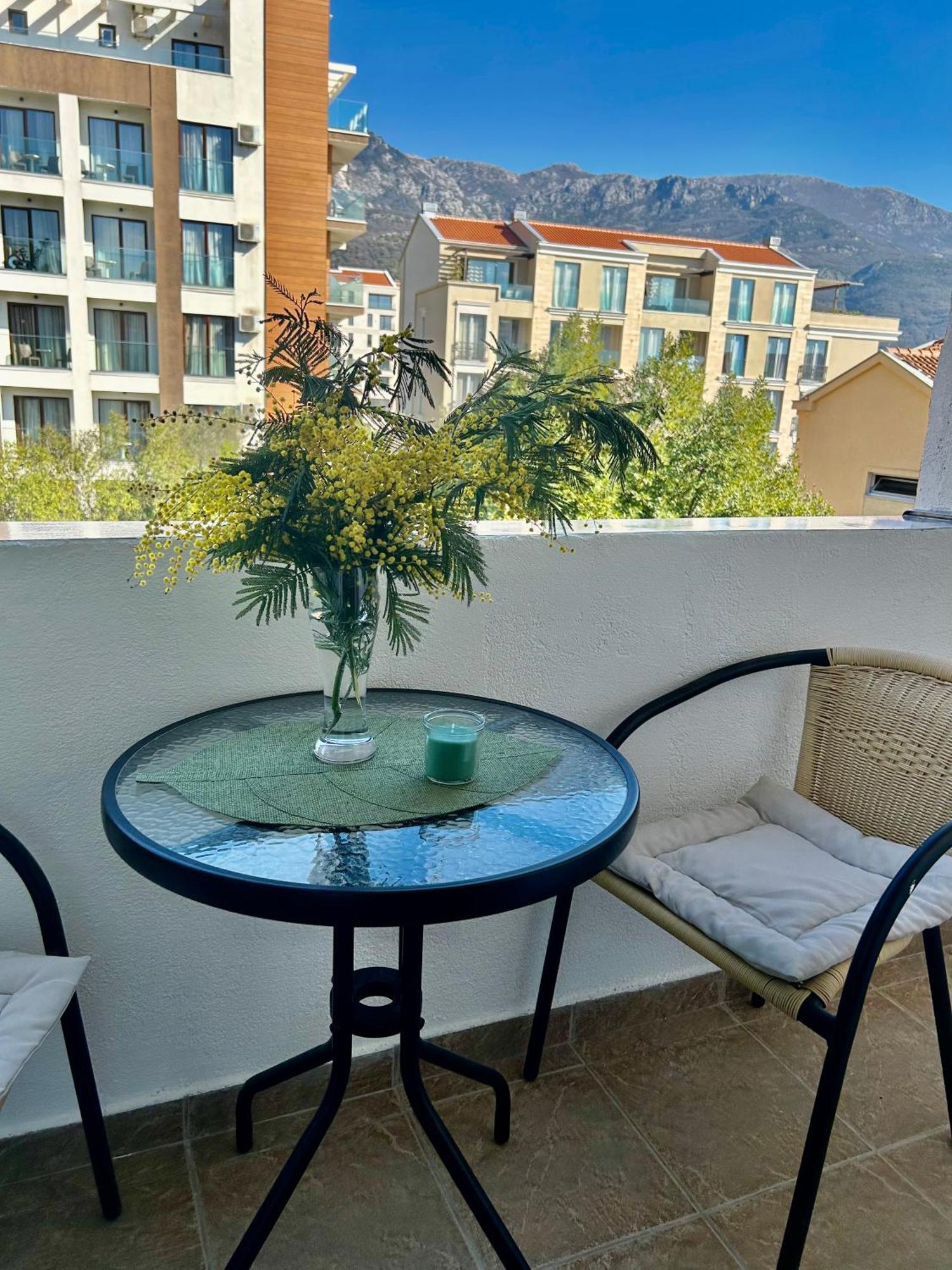 Apartments Mitende Budva Extérieur photo