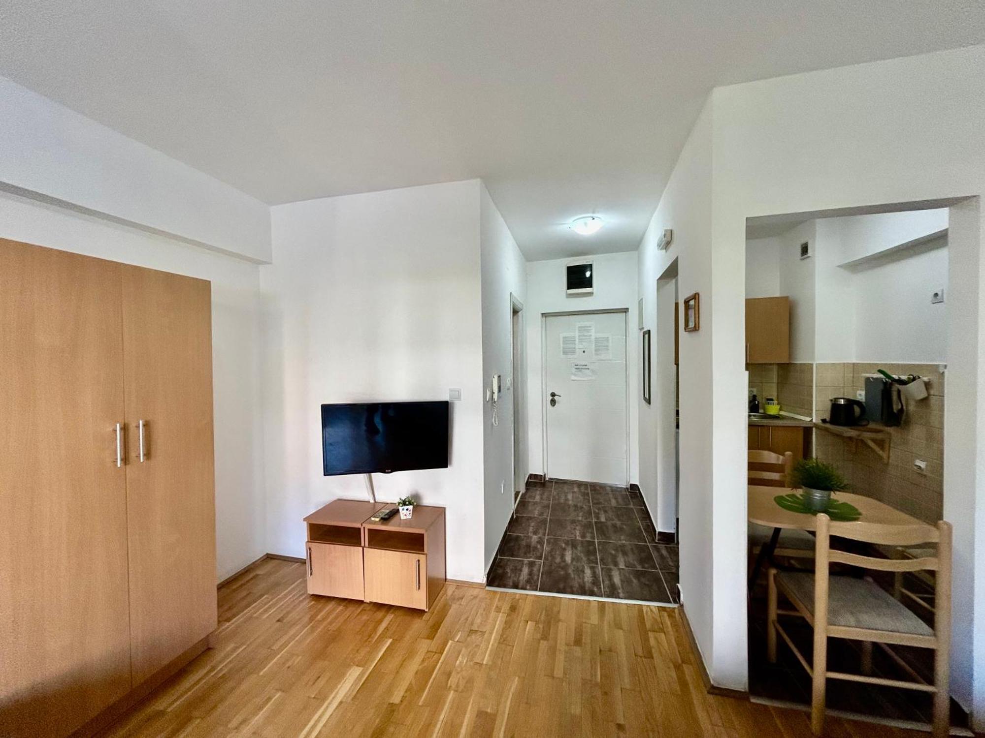 Apartments Mitende Budva Chambre photo