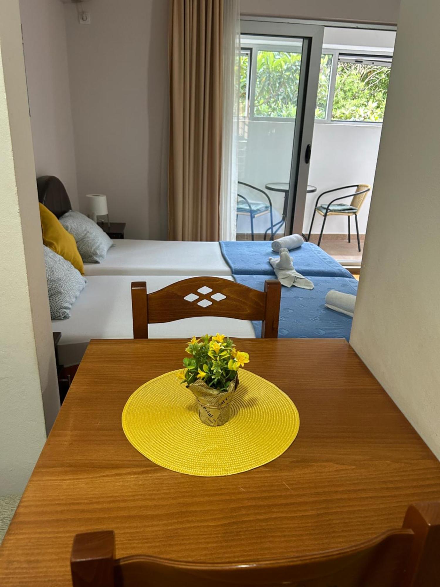 Apartments Mitende Budva Extérieur photo